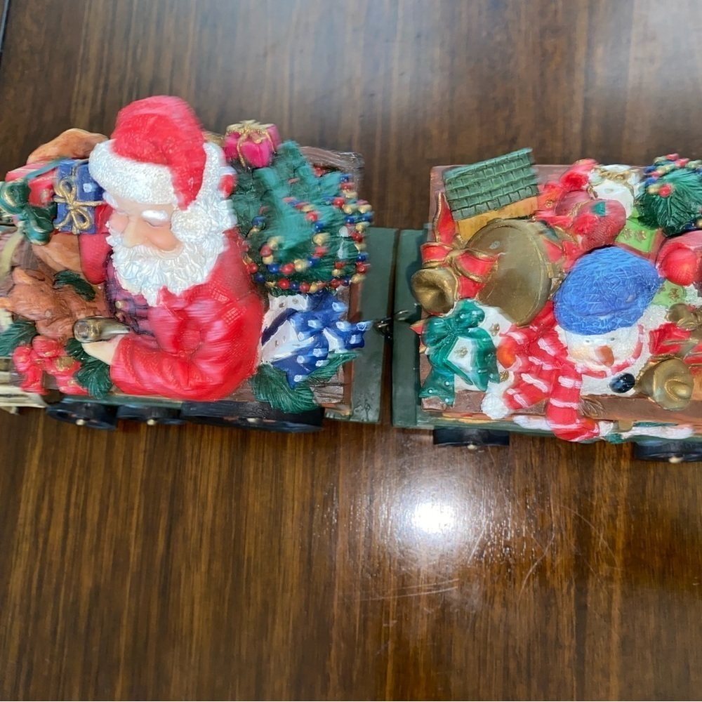 CHRISTMAS TRAIN DECOR WOOD RESIN 4 PIECES SANTA TEDDY BEARS SNOWMEN 28”Long - Picture 7 of 15